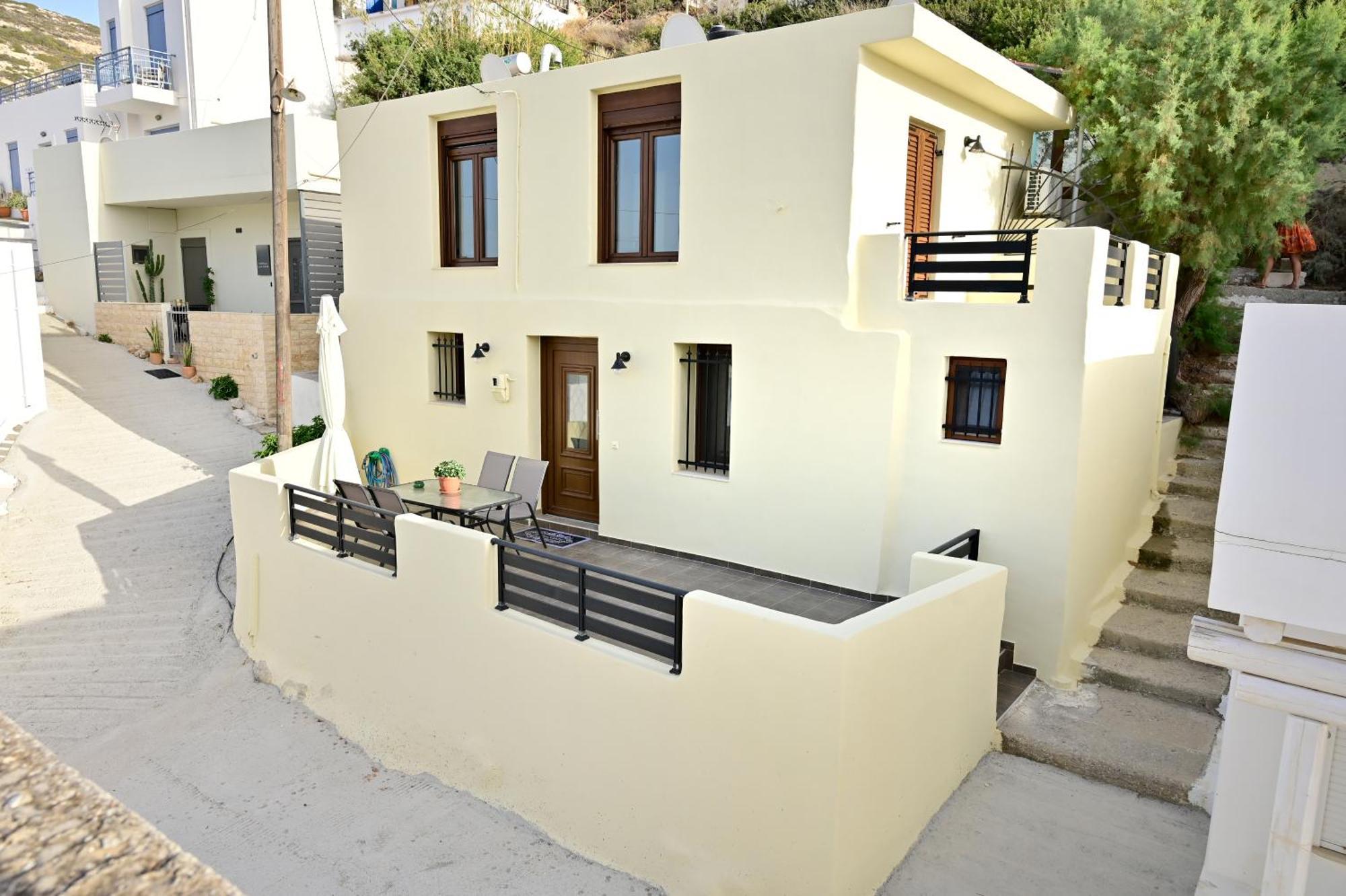 Holiday home Anthousa's Maisonette