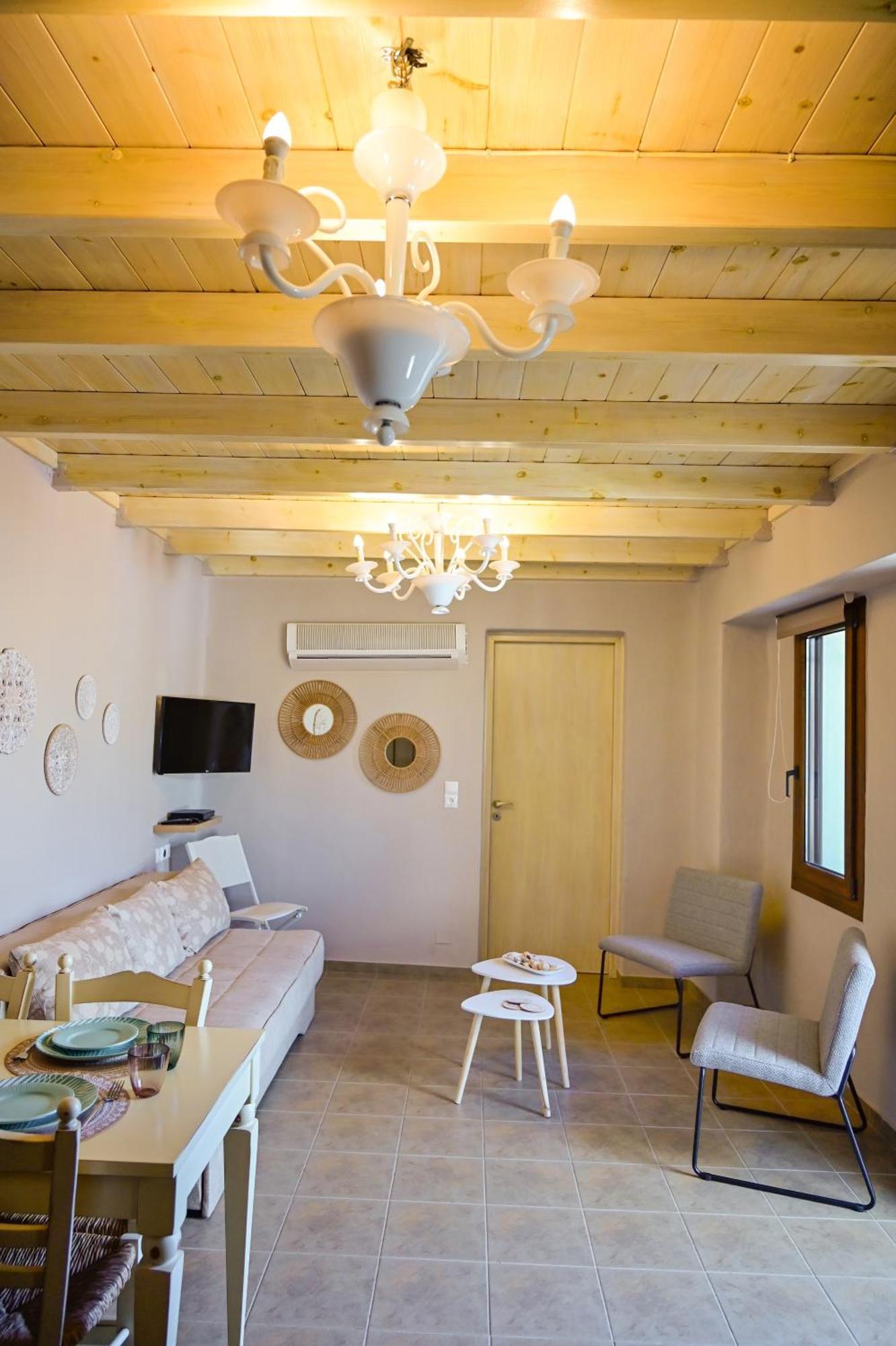 Holiday home Anthousa's Maisonette *