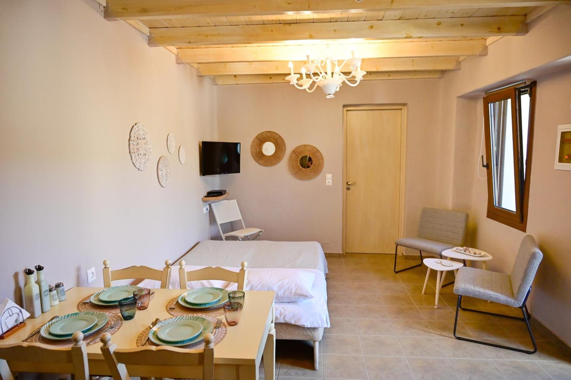 Anthousa's Maisonette Holiday home *
